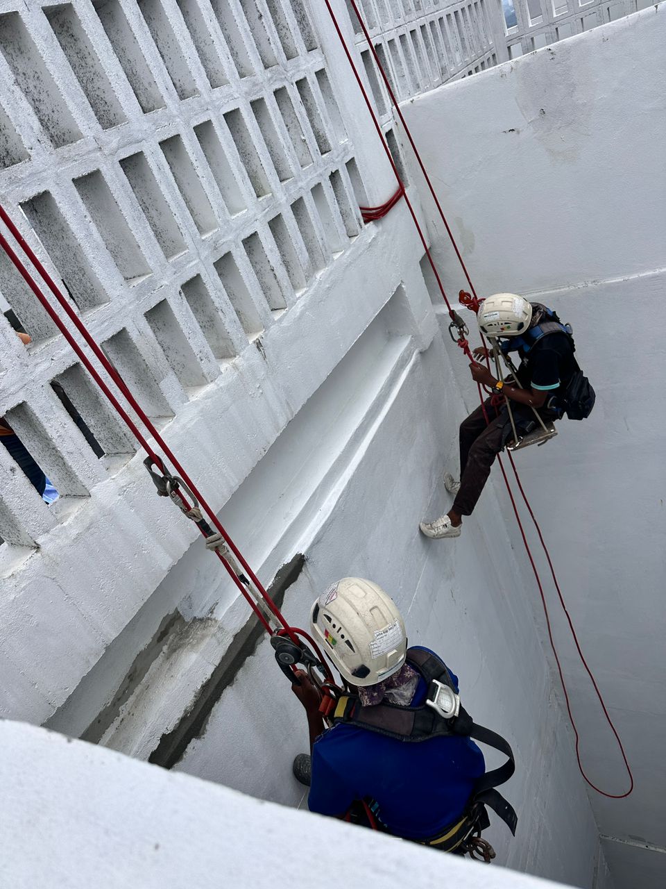 High-rise maintenance 8